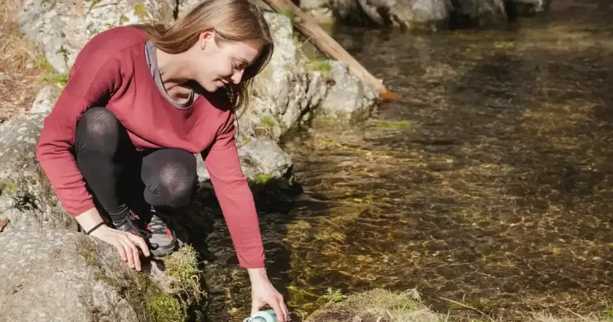 Comparatif filtre à eau et pastilles de purification pour urgences