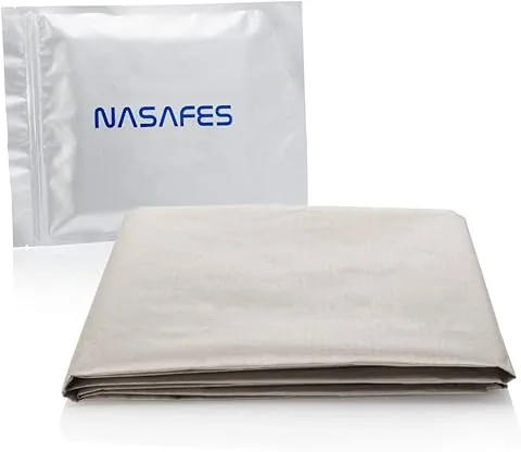 Tissu Faraday pour fabriquer une cage de Faraday, des sacs Faraday ou une housse de Faraday. Tissu conducteur grâce à des fils de cuivre qui en font un tissu cuivre pour les signaux RFID, WiFi. 108x92cm